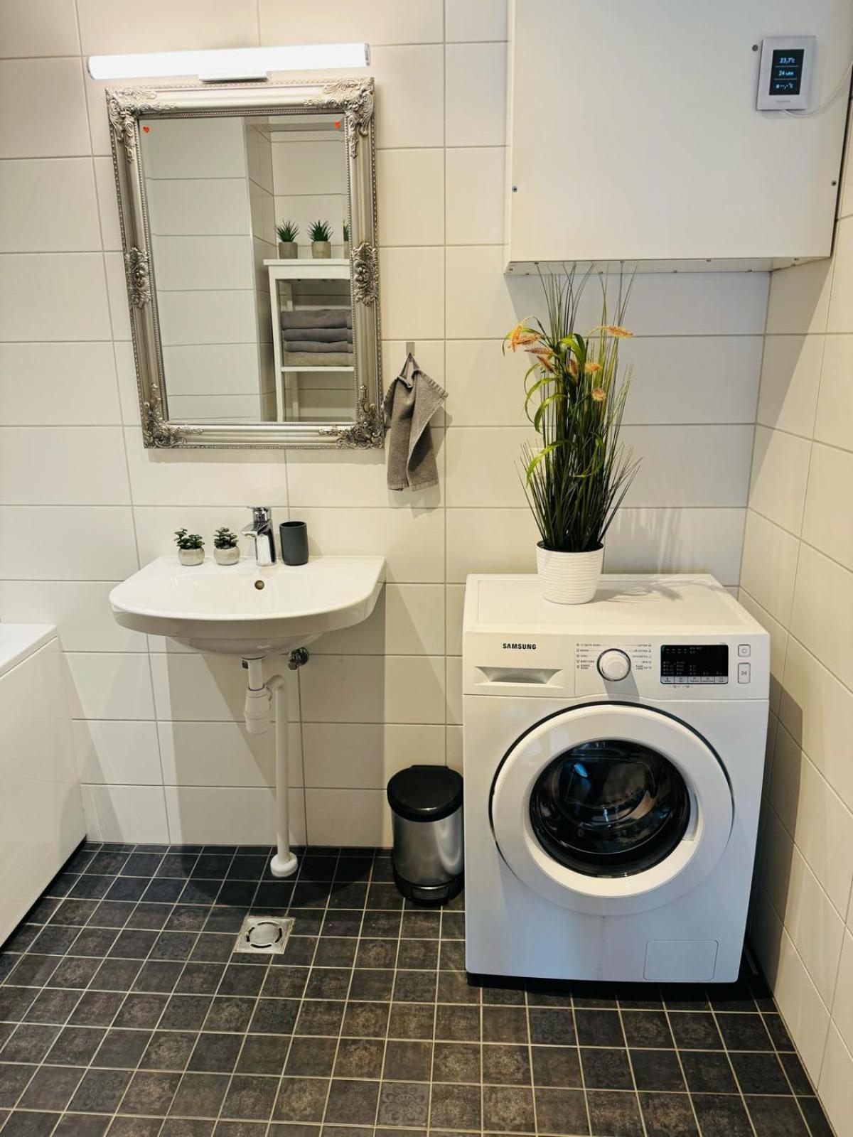Raatuse 85 Deluxe Apartments Tartu Dış mekan fotoğraf